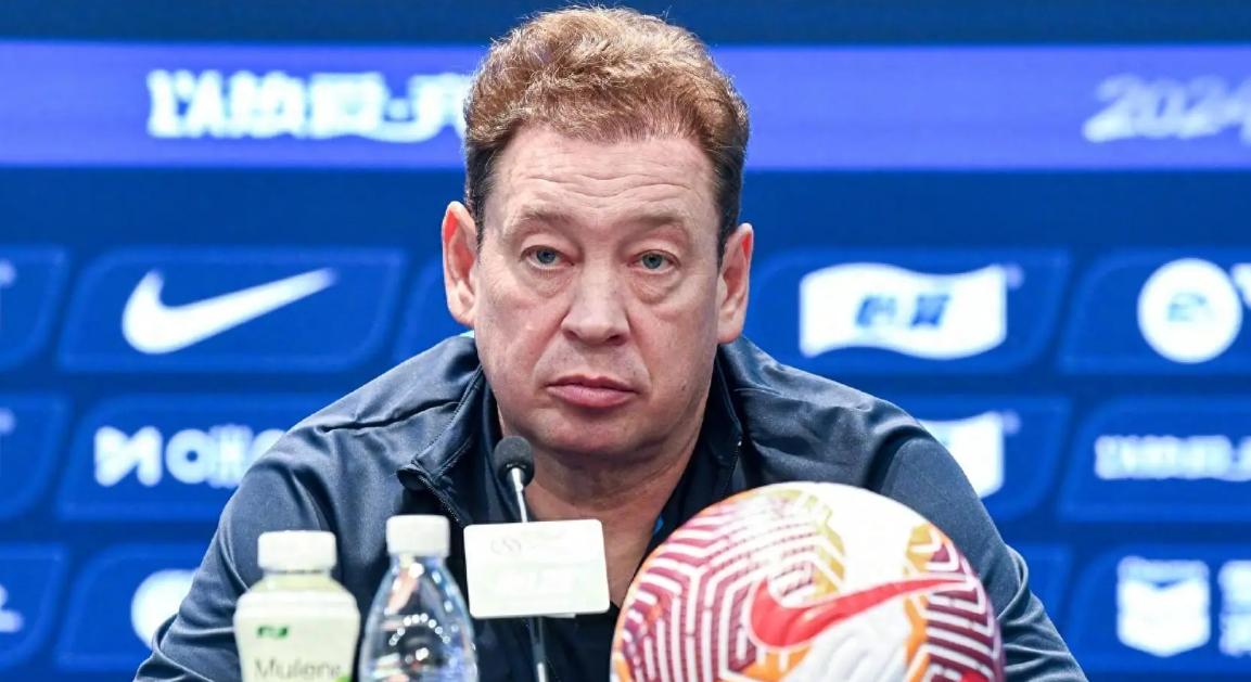 关于申花主帅避谈新援引进：请耐心等官宣确认刘诚宇将首发的信息